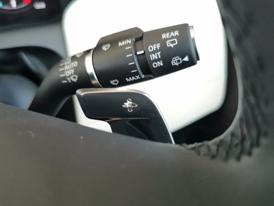2025 LAND Rover DISCOVERY SPORT — миниатюра 11