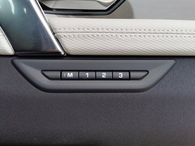 2025 LAND Rover DISCOVERY SPORT — миниатюра 13