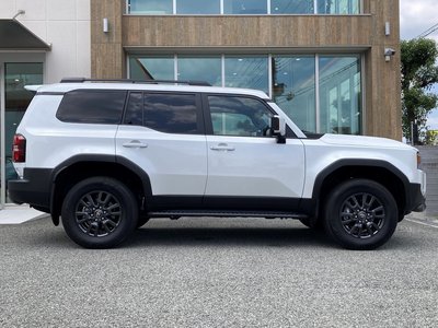 صورة 7 لـ 2025 Toyota LAND CRUISER 250