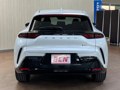 TOYOTA CROWN SPORT - 6