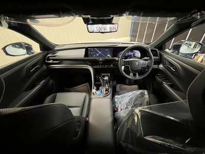 TOYOTA CROWN SPORT - 10