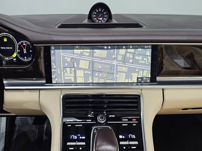 صورة مصغرة 29 لـ 2018 Porsche PANAMERA