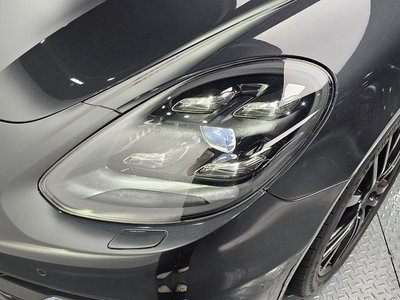 2018 Porsche PANAMERA 照片 9