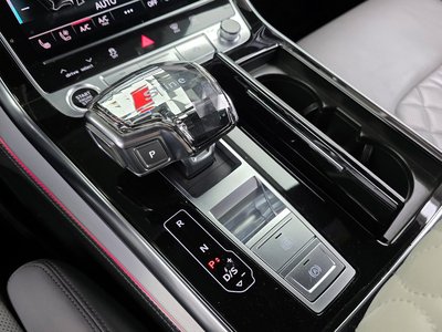 AUDI Q7 - 9