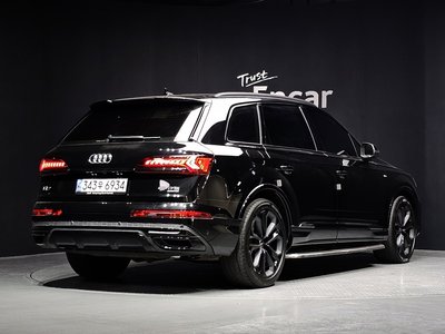 AUDI Q7 - 3