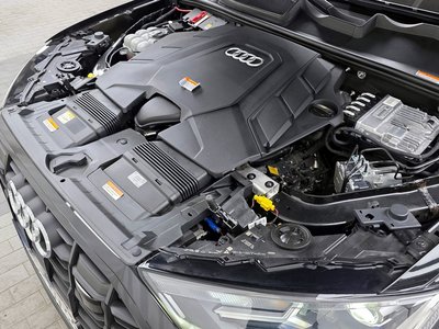 AUDI Q7 - 7