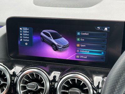 2024 Mercedes-BENZ GLA thumbnail 30