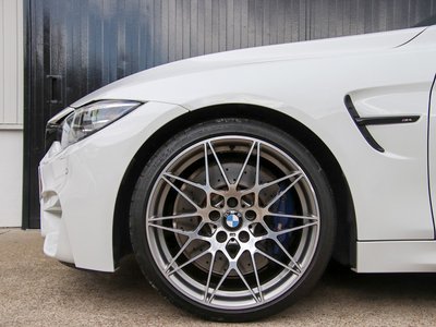 BMW M4 COUPE - 9