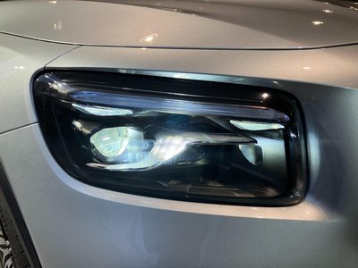 MERCEDES-BENZ GLB - 5