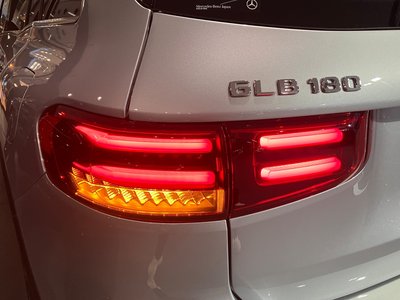 MERCEDES-BENZ GLB - 10