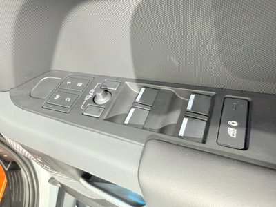 2022 LAND Rover DEFENDER 缩略图 29