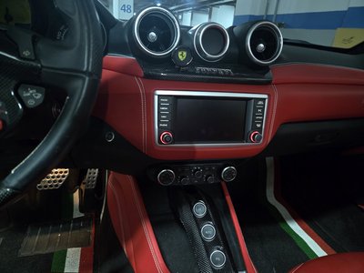 FERRARI CALIFORNIA - 5