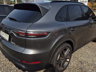 صورة 4 لـ 2020 Porsche CAYENNE