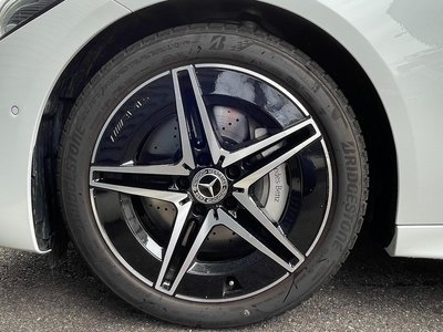 2025 Mercedes-BENZ C-CLASS 缩略图 32