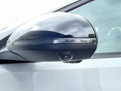 2025 Mercedes-BENZ C-CLASS 缩略图 28