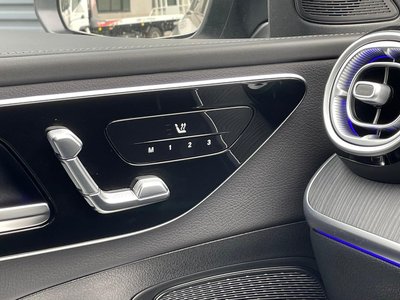 2025 Mercedes-BENZ C-CLASS 缩略图 17