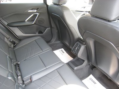 2026 BMW X1 — миниатюра 14