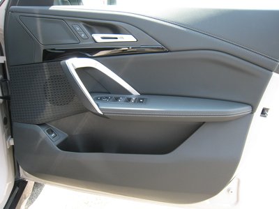 2026 BMW X1 — миниатюра 11