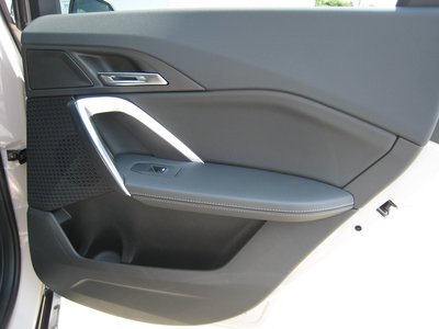 2026 BMW X1 — миниатюра 12