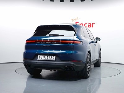 PORSCHE CAYENNE - 4