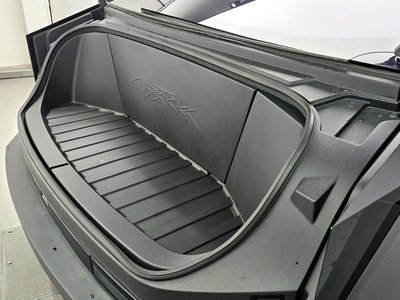 TESLA CYBERTRUCK - 7