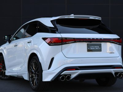 LEXUS RX - 8
