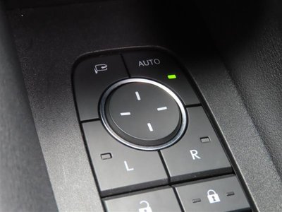 صورة مصغرة 17 لـ 2024 Toyota VELLFIRE