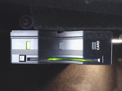 MERCEDES-BENZ E-CLASS - 10