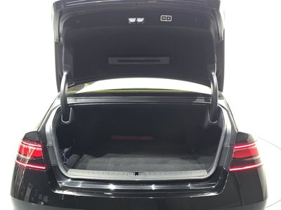 2022 Genesis G90 (RS4) — миниатюра 23