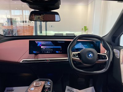 2025 BMW IX 缩略图 14