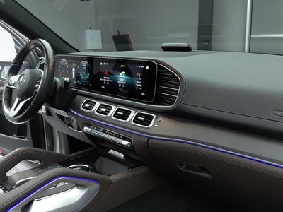 MERCEDES-BENZ GLS - 10