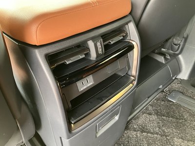 2026 Toyota VELLFIRE 缩略图 26