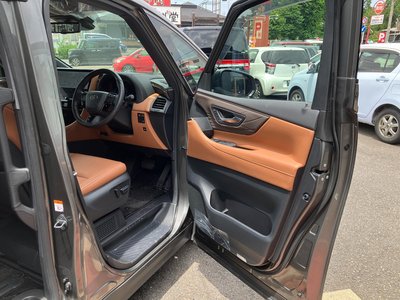 2026 Toyota VELLFIRE photo 10
