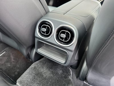 2024 Mercedes-BENZ C-CLASS AMG — миниатюра 75
