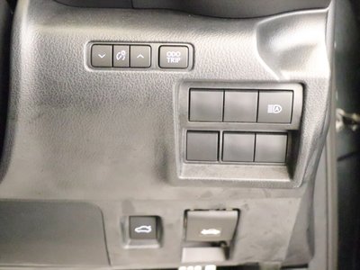 صورة مصغرة 29 لـ 2023 Lexus IS