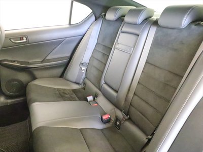 صورة مصغرة 24 لـ 2023 Lexus IS