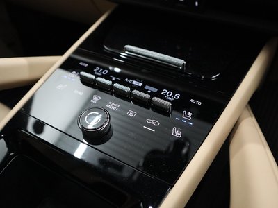 2025 Porsche CAYENNE — миниатюра 14