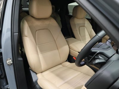 2025 Porsche CAYENNE — миниатюра 11
