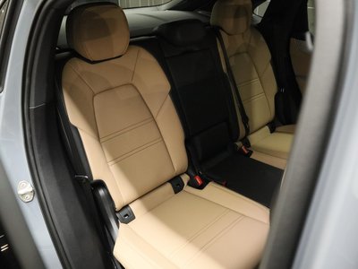 2025 Porsche CAYENNE — миниатюра 12
