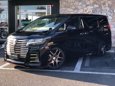 TOYOTA ALPHARD - 4