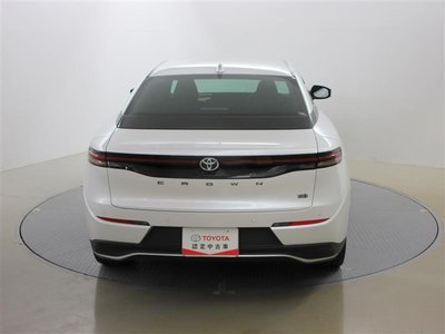 TOYOTA CROWN CROSSOVER - 4