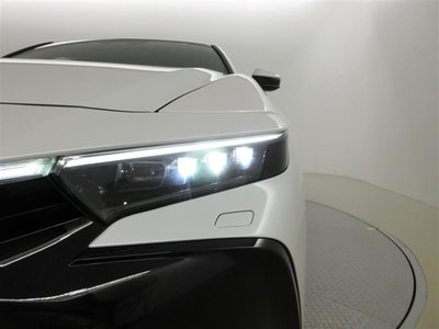 TOYOTA CROWN CROSSOVER - 10