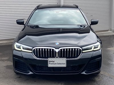 2024 BMW 5 SERIES TOURING photo 3