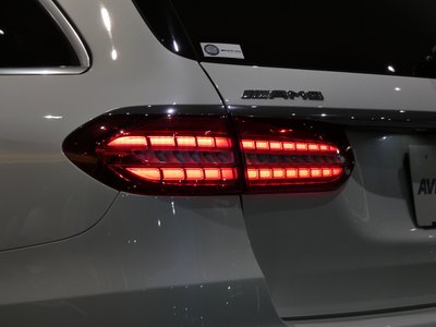 MERCEDES-BENZ E-CLASS AMG - 4