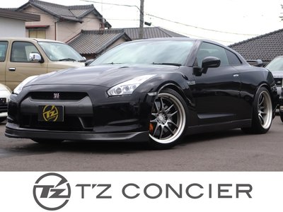 NISSAN GT-R