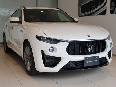 MASERATI LEVANTE - 6