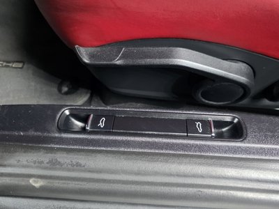 صورة مصغرة 32 لـ 2019 Porsche 718