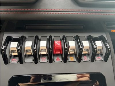 صورة مصغرة 13 لـ 2024 Lamborghini HURACAN