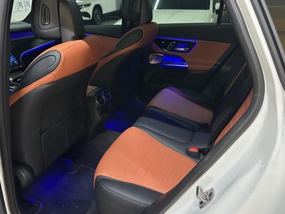 2025 Mercedes-BENZ GLC — миниатюра 11