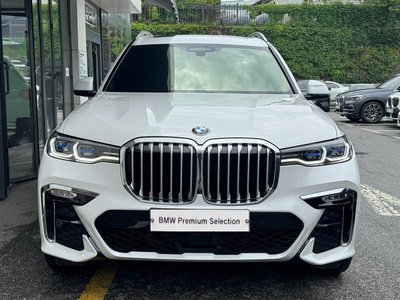 2021 BMW X7 照片 2